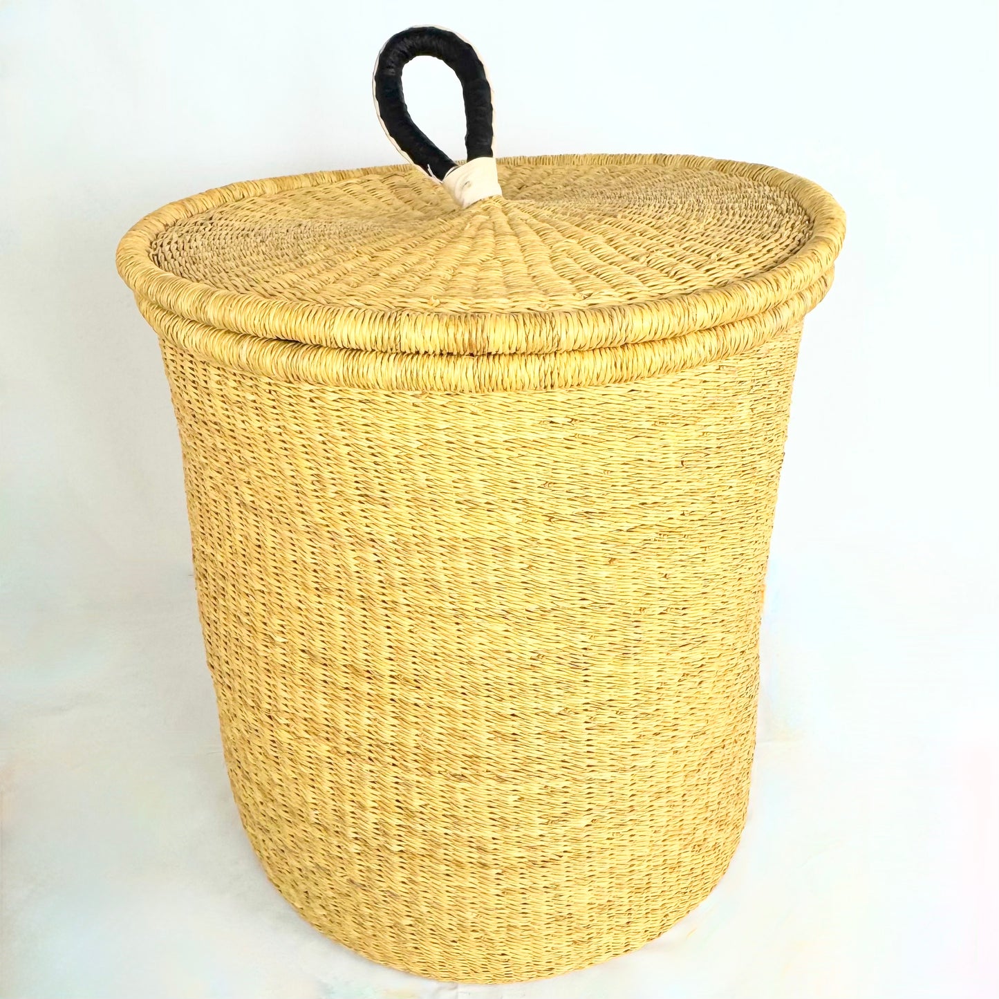 Laundry Lidded Basket Medium