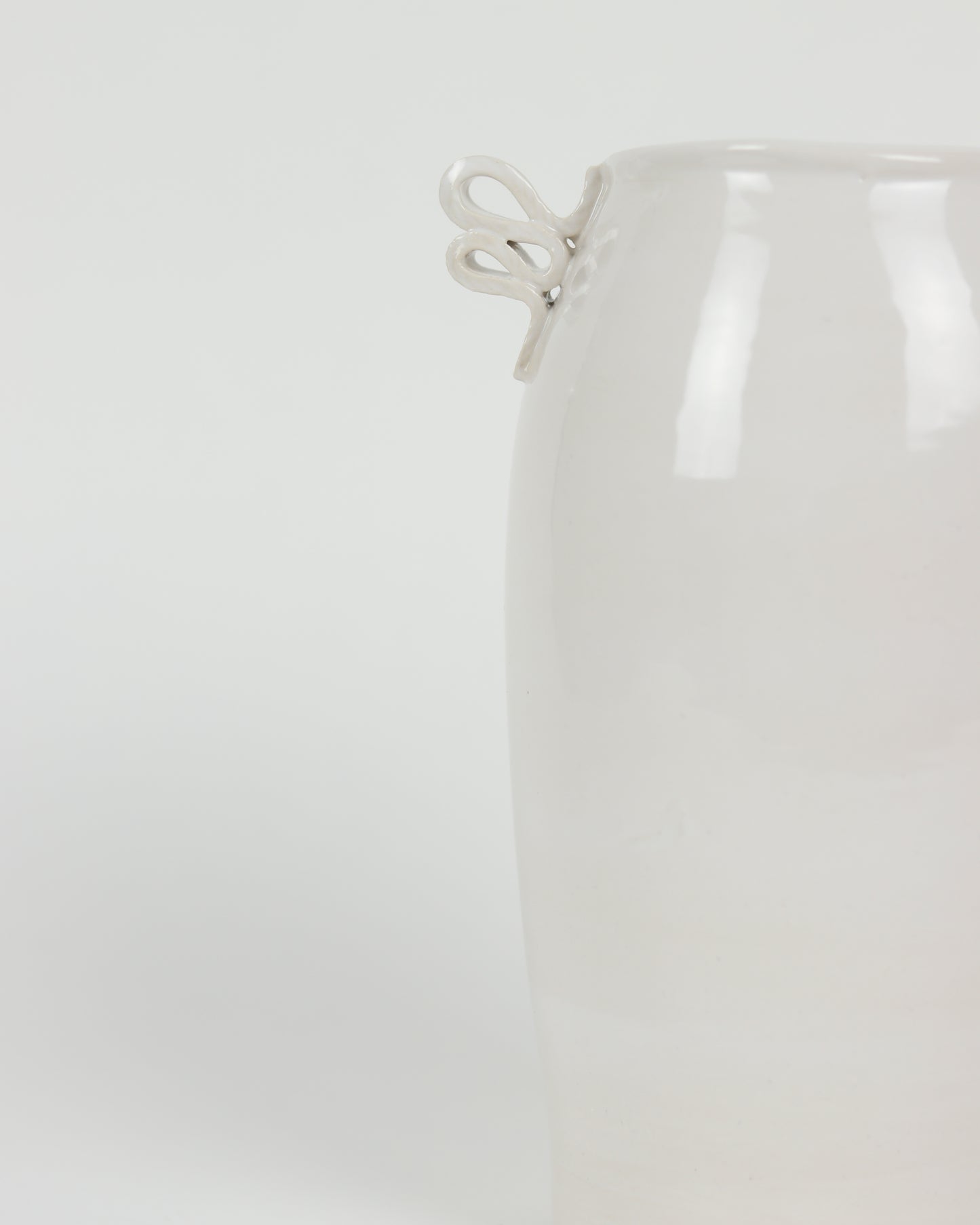 Small Ribbon Handle Vase