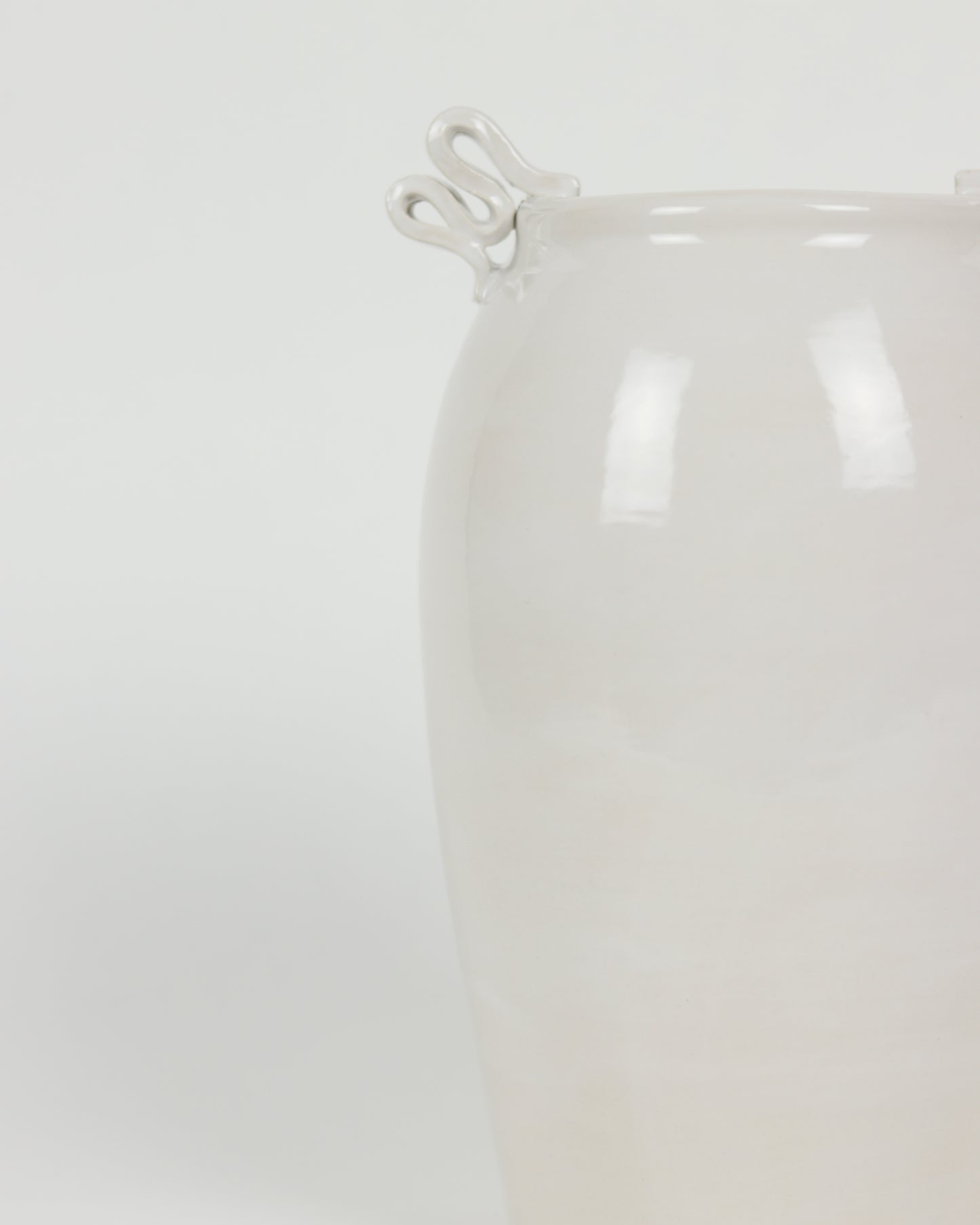 Large Ribbon Handle Vase
