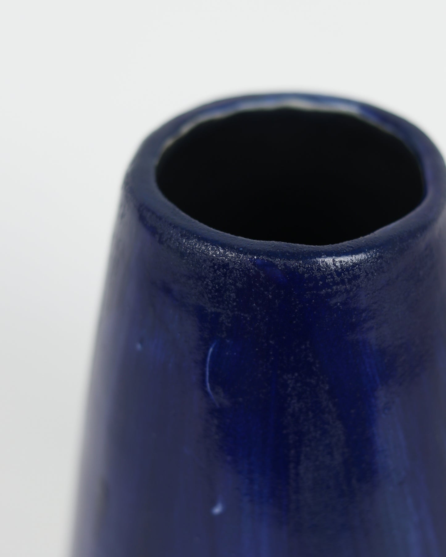 Blue Vase with White Rainbow Border