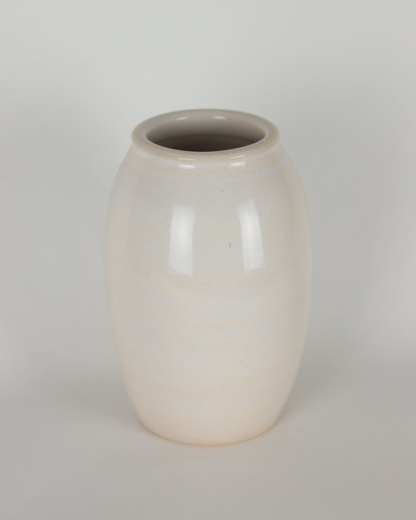 Vase Cream