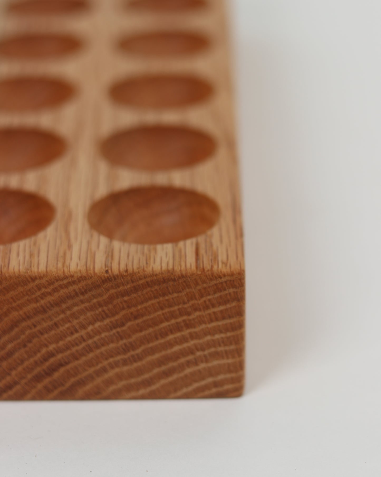 12 Egg Crate in Oak