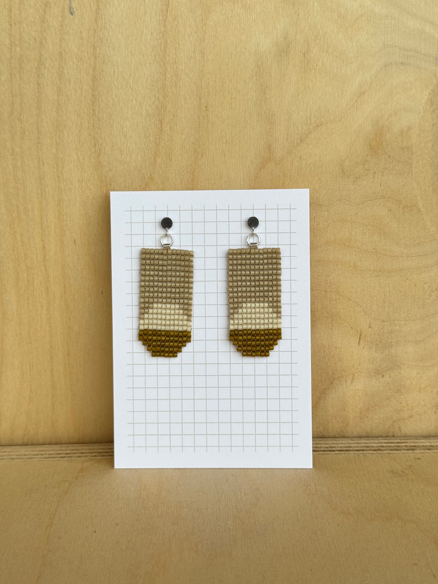Beige,Cream & Olive Tag