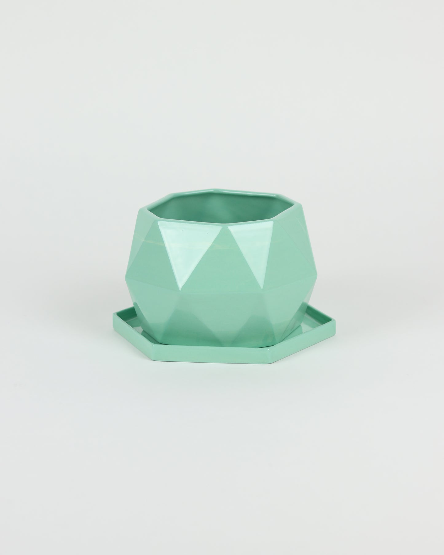 Kara Planter with Drain Plate