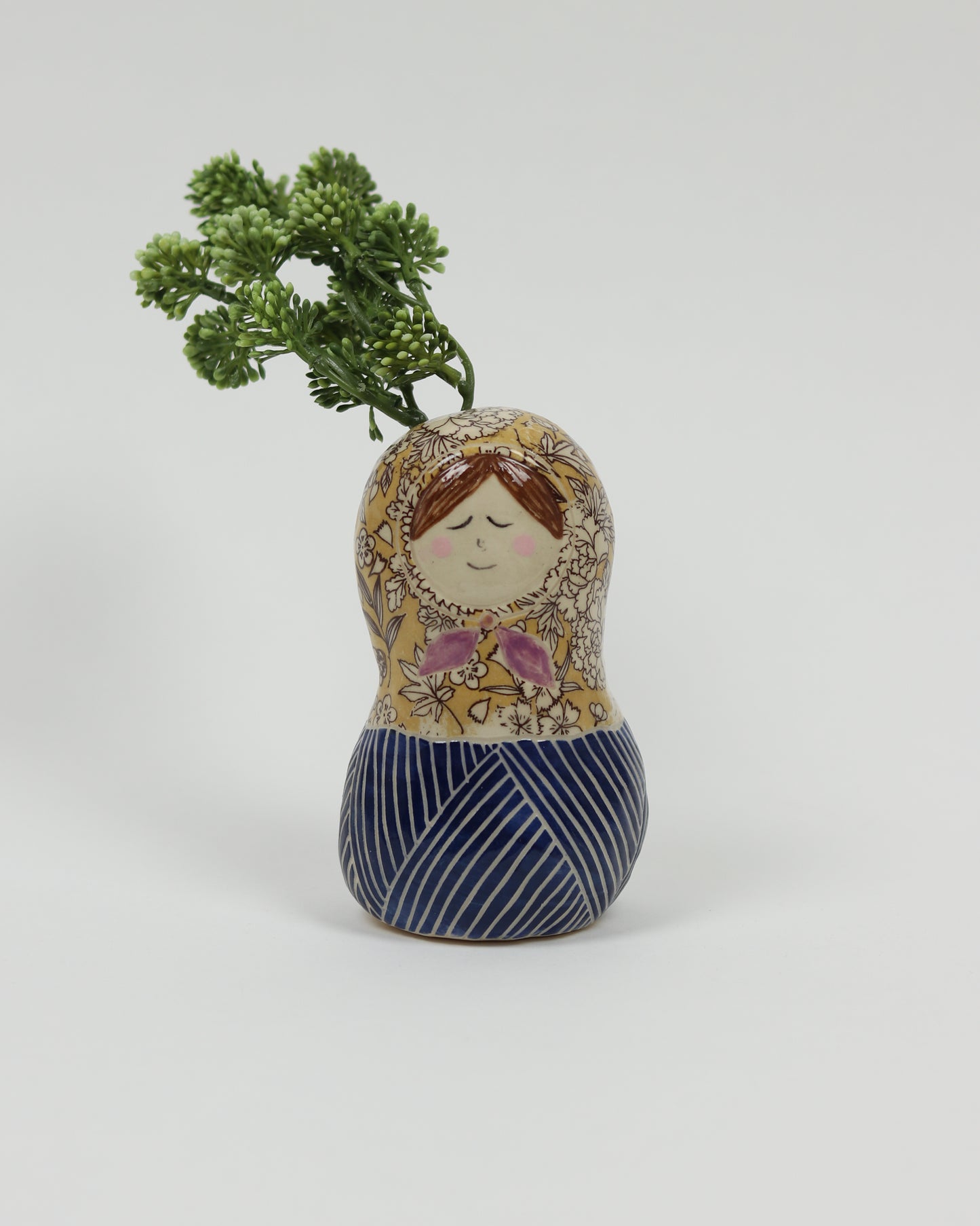 Lady Vase - Margaret