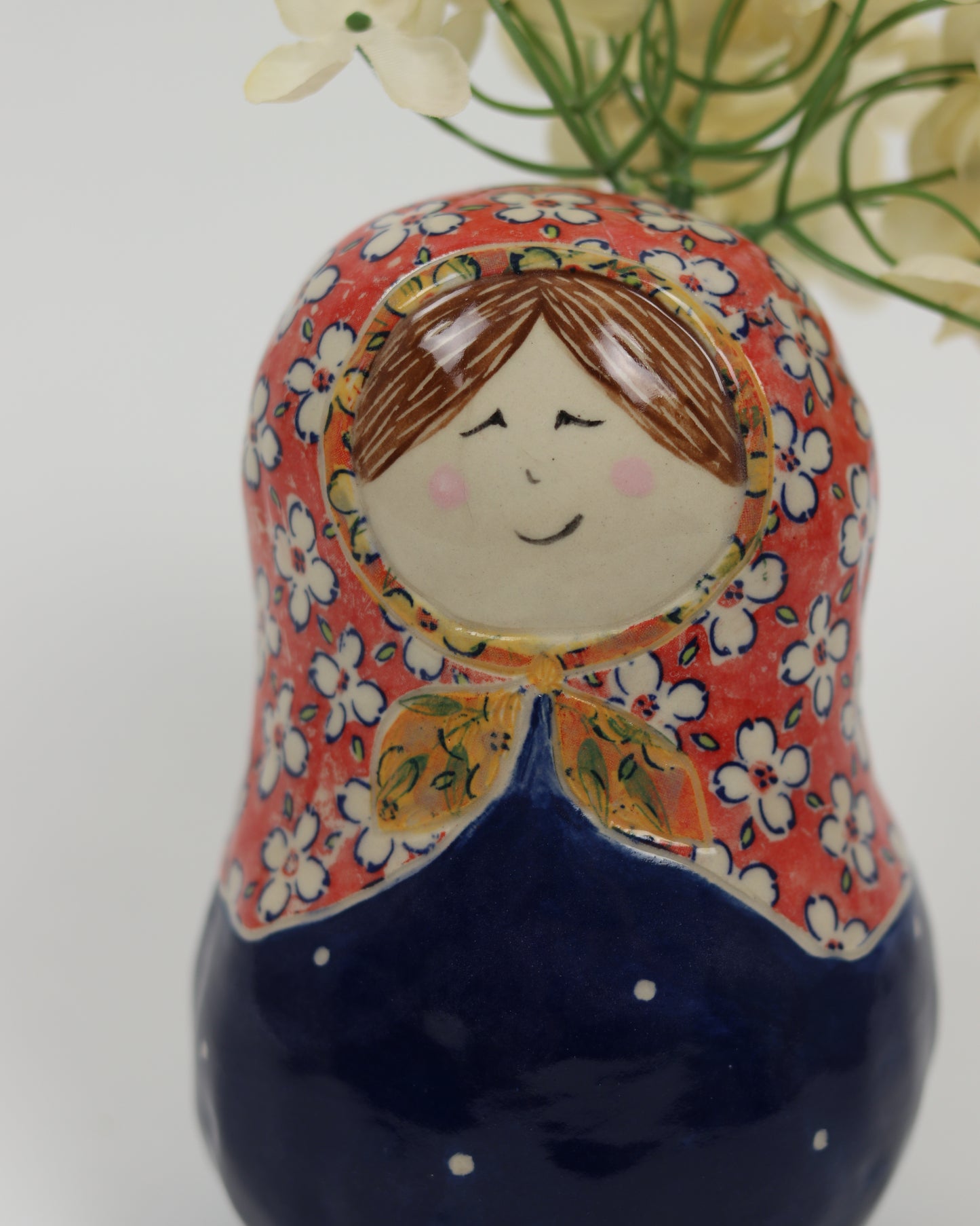 Lady Vase - Gretchen