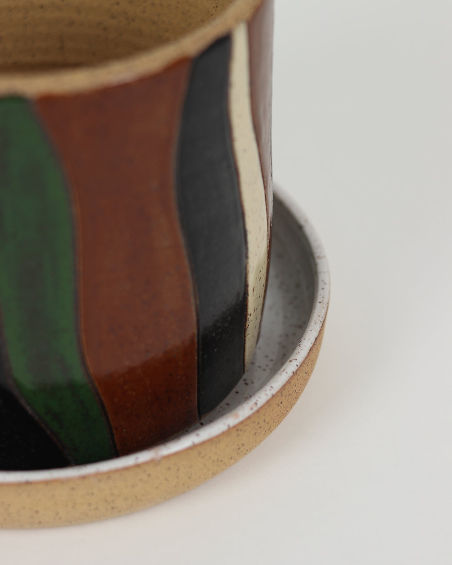 Stripe Planter with White Plate