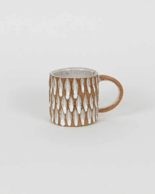 Carved Mug With Tea Notch