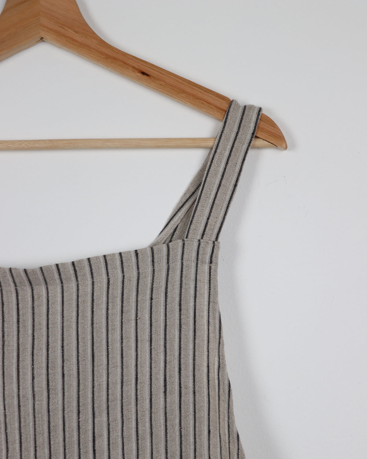 Vera Linen Apron in Natural & Black Stripe