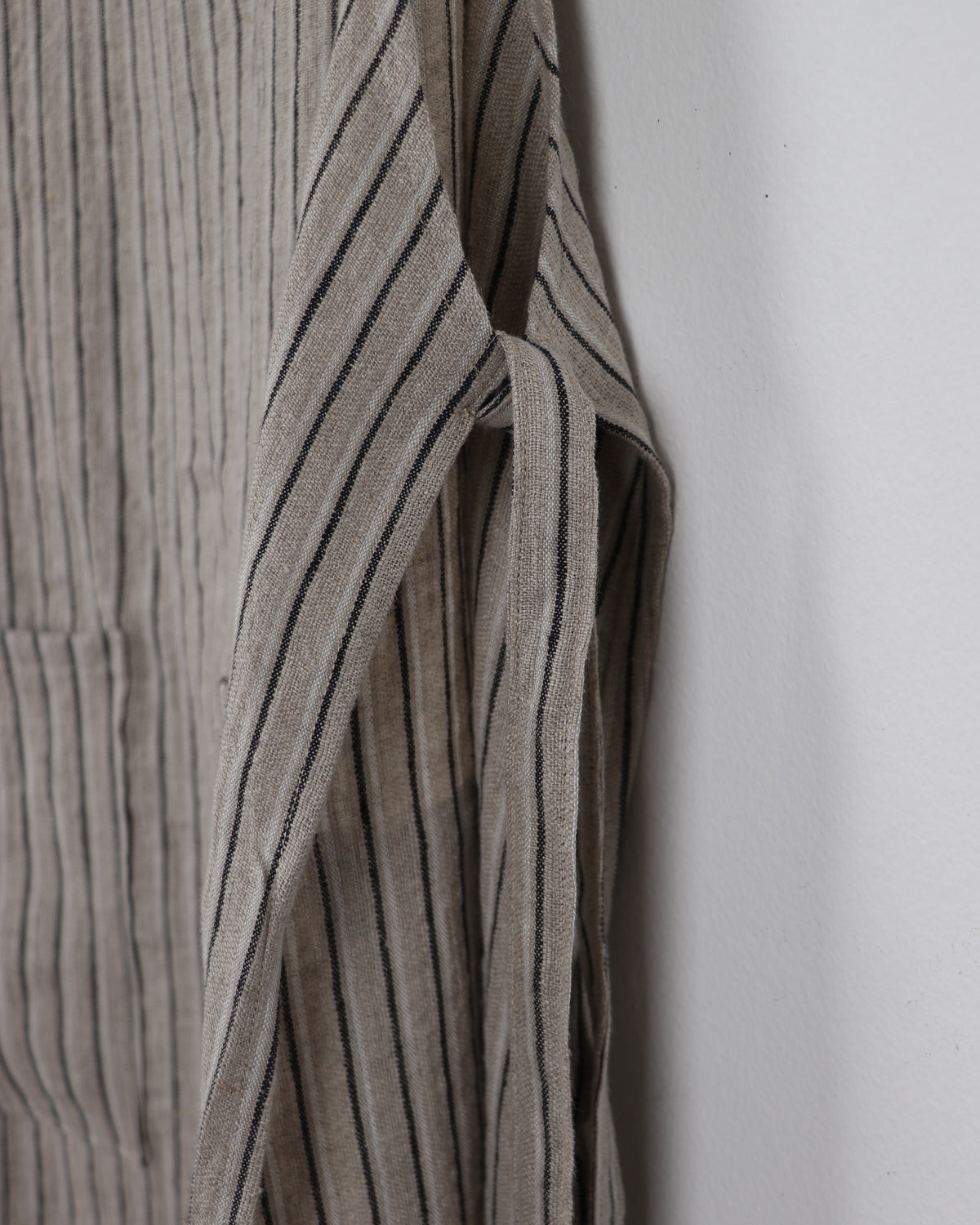 Vera Linen Apron in Natural & Black Stripe