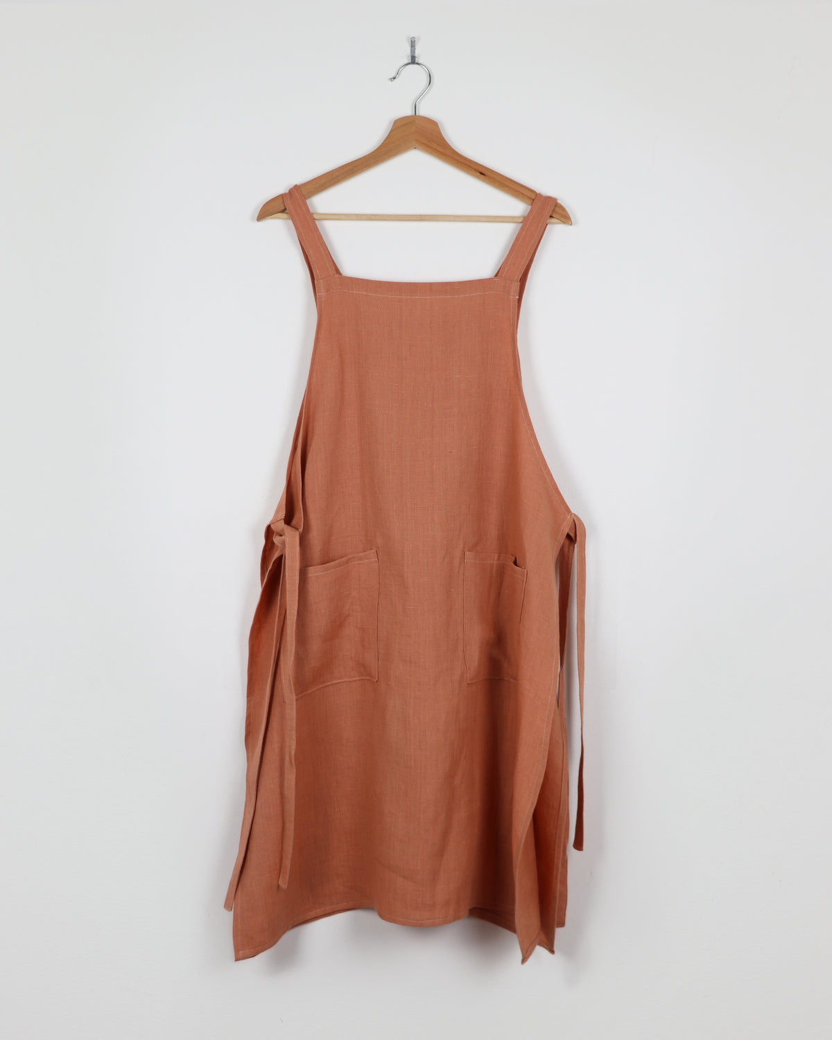 Vera Linen Apron in Terracotta