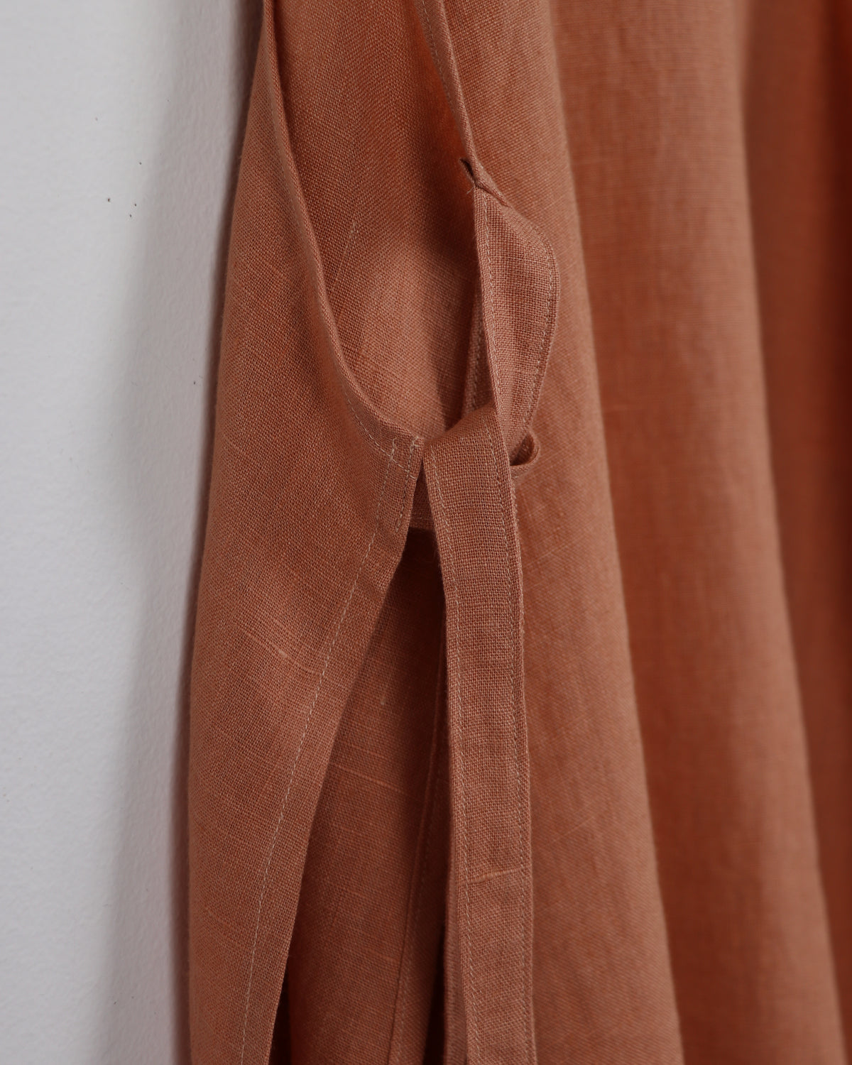 Vera Linen Apron in Terracotta