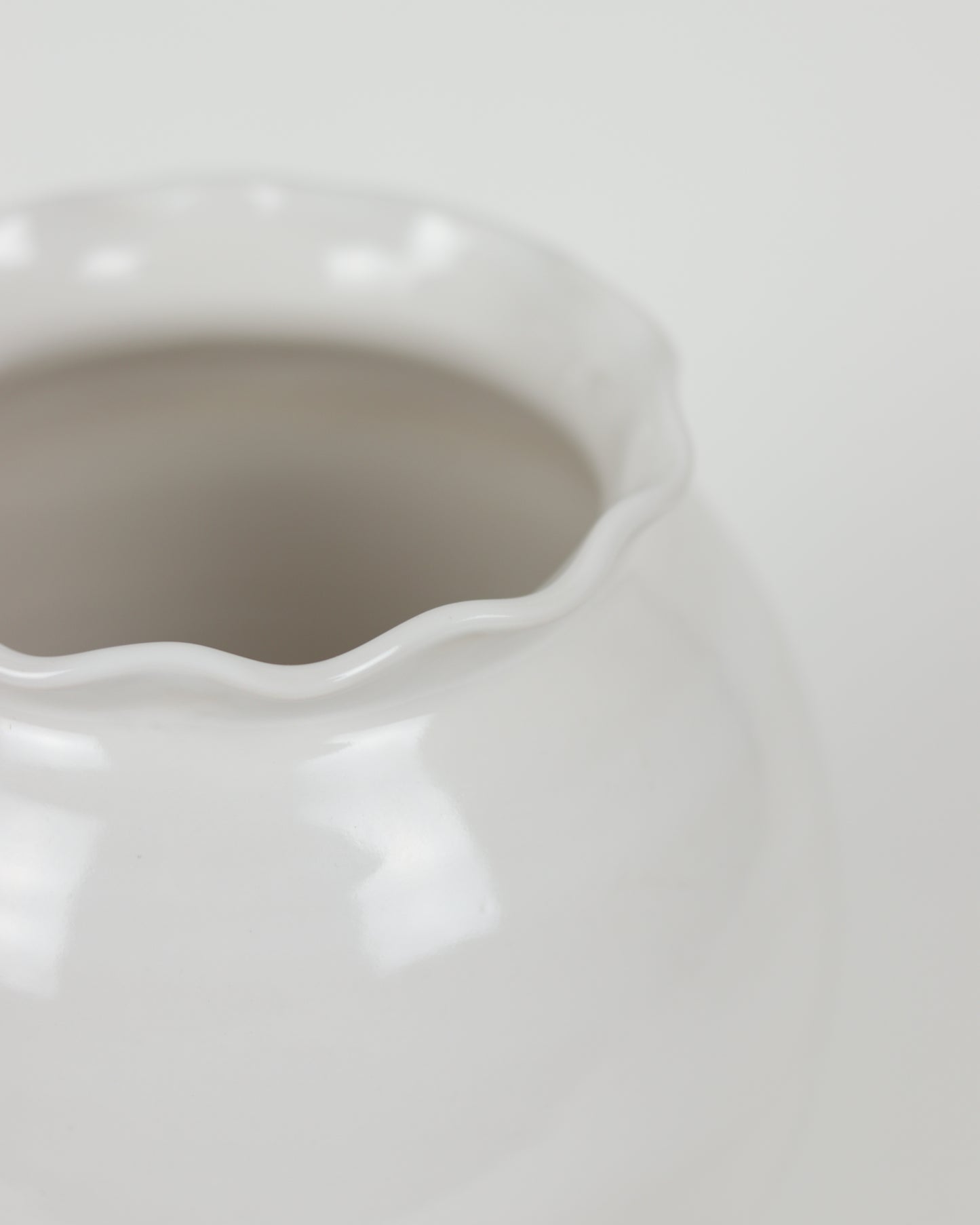 Fish Bowl Ruffle Vase