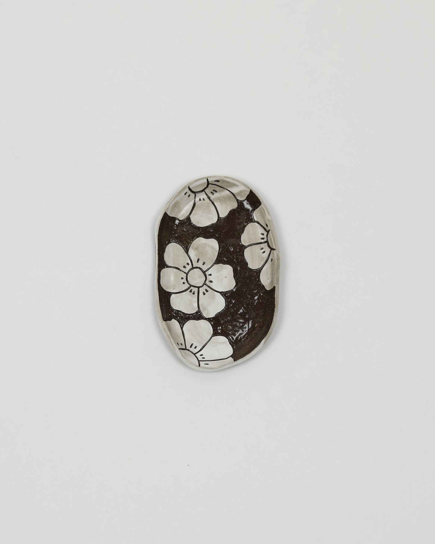 Oval Carved Flower Plate