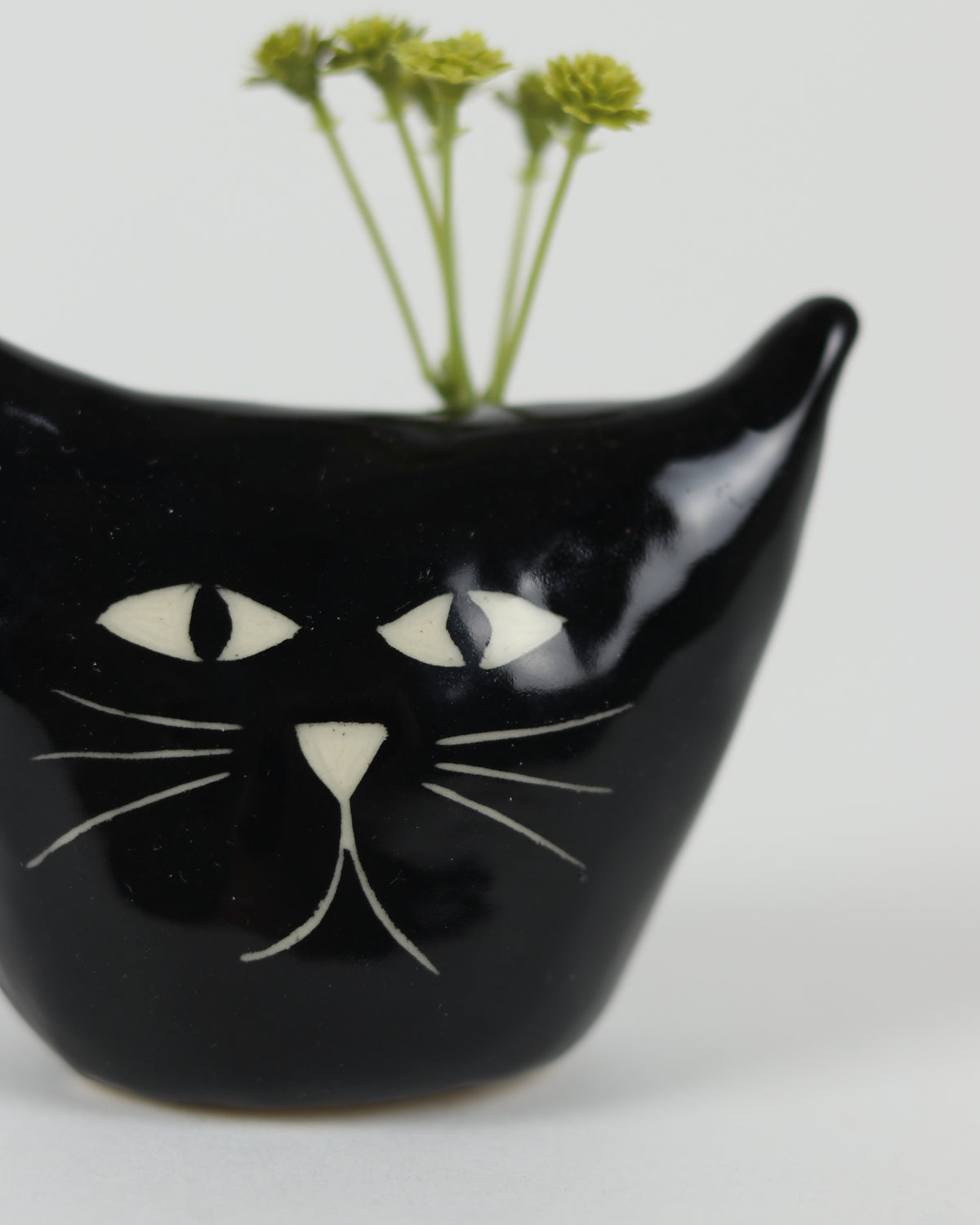 Cat Vase in Black