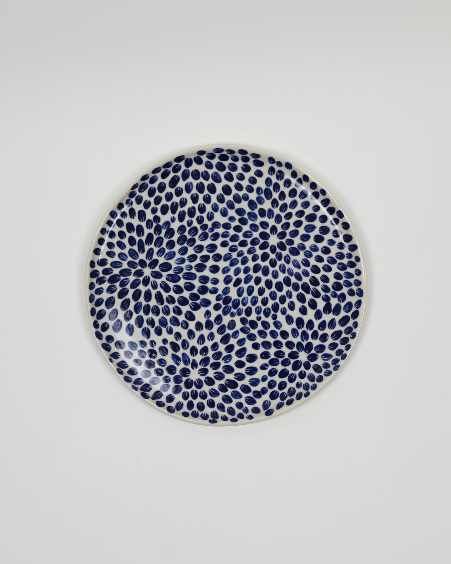 Round Platter with Petals