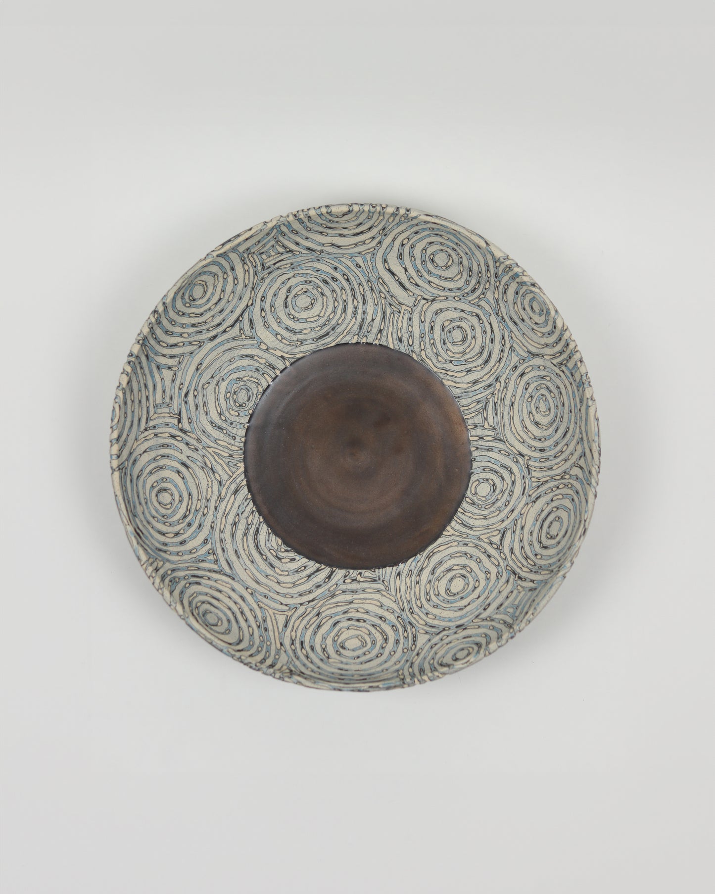 XL Bowl in Circle Pattern