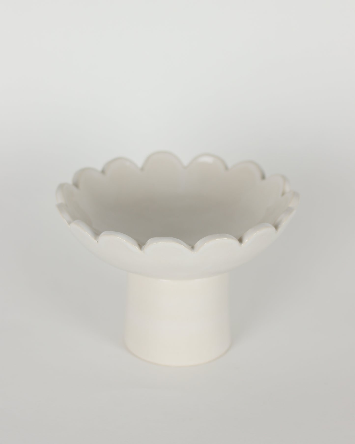 Scalloped Pedestal Bowl