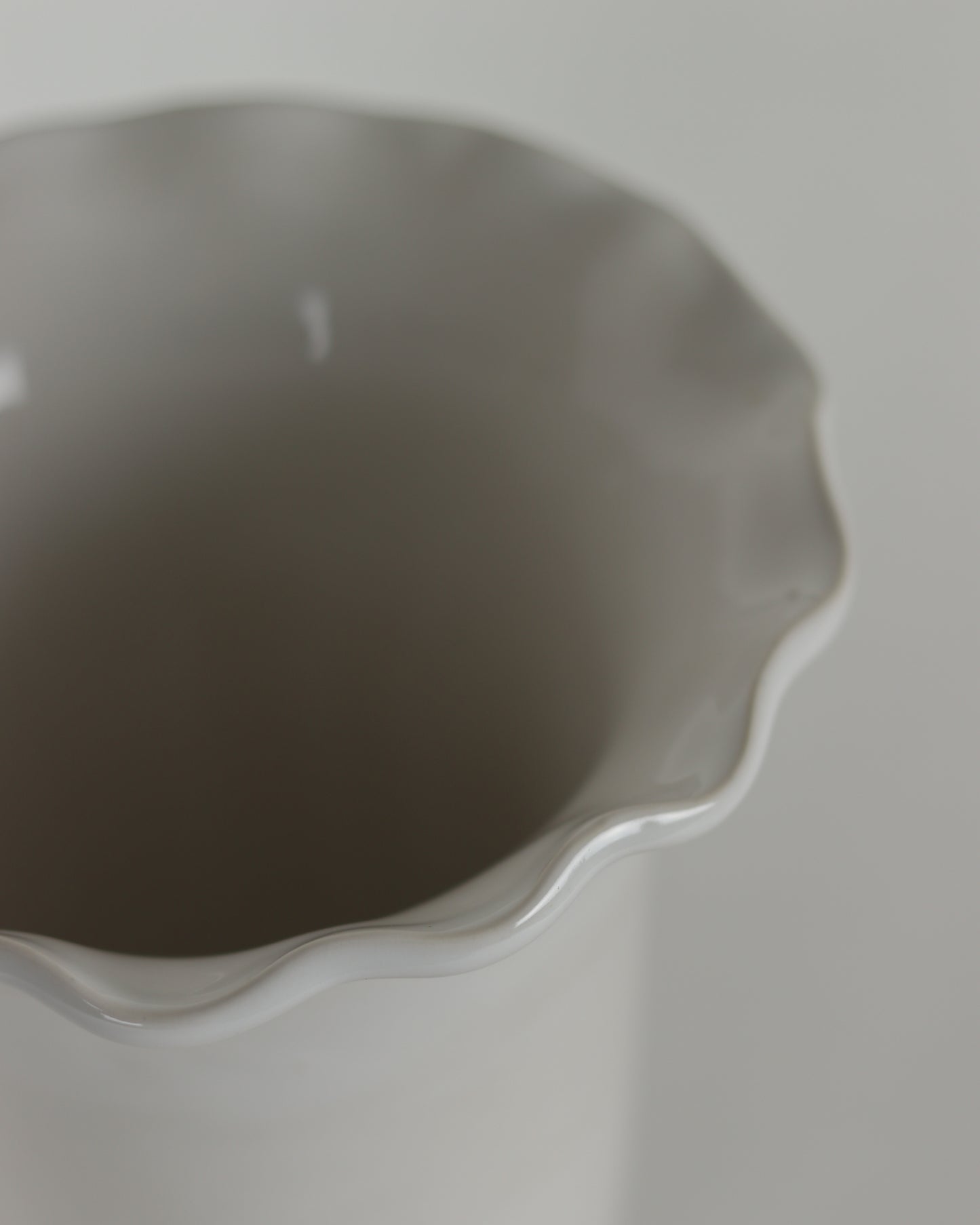 Vase Tall Wavy Rim