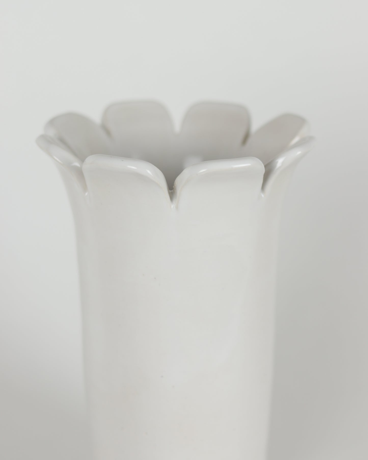 Vase Scalloped Tall