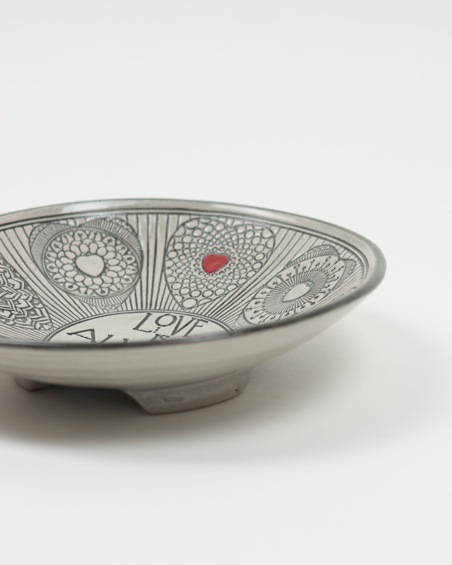 Love Is Always The Answer (8 Hearts) Carved Bowl