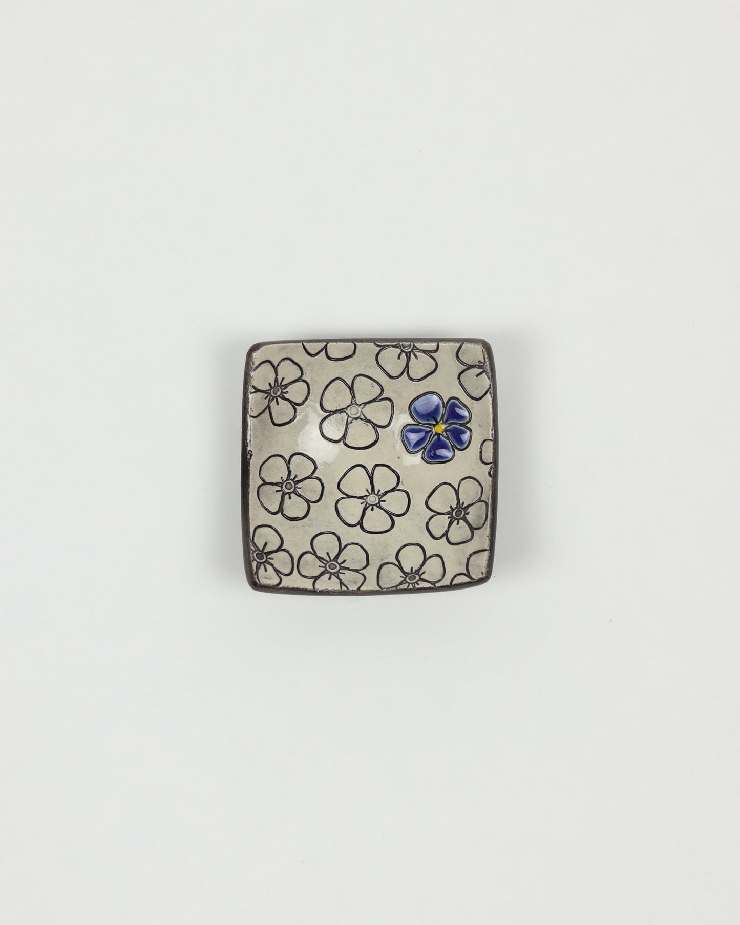 Forget Me Not Pin Dish