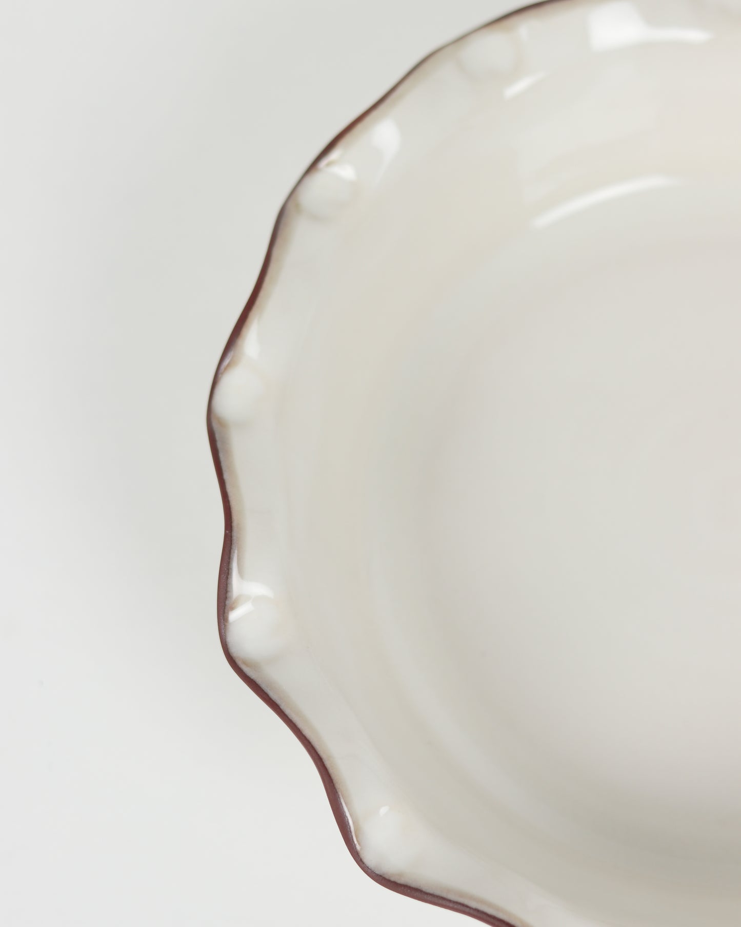 Fluted Deep Pie Dish New England White