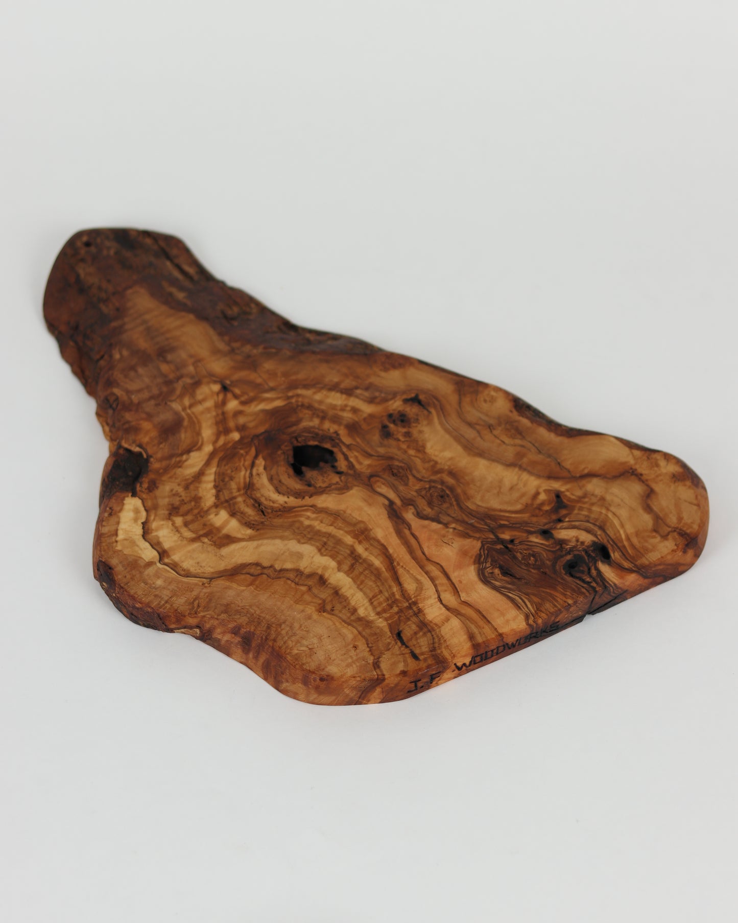 Medium Live Edge Charcuterie 1