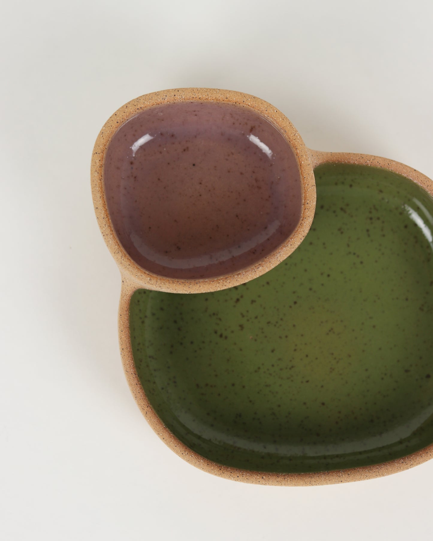 Chip 'N' Dip in Olive & Mauve