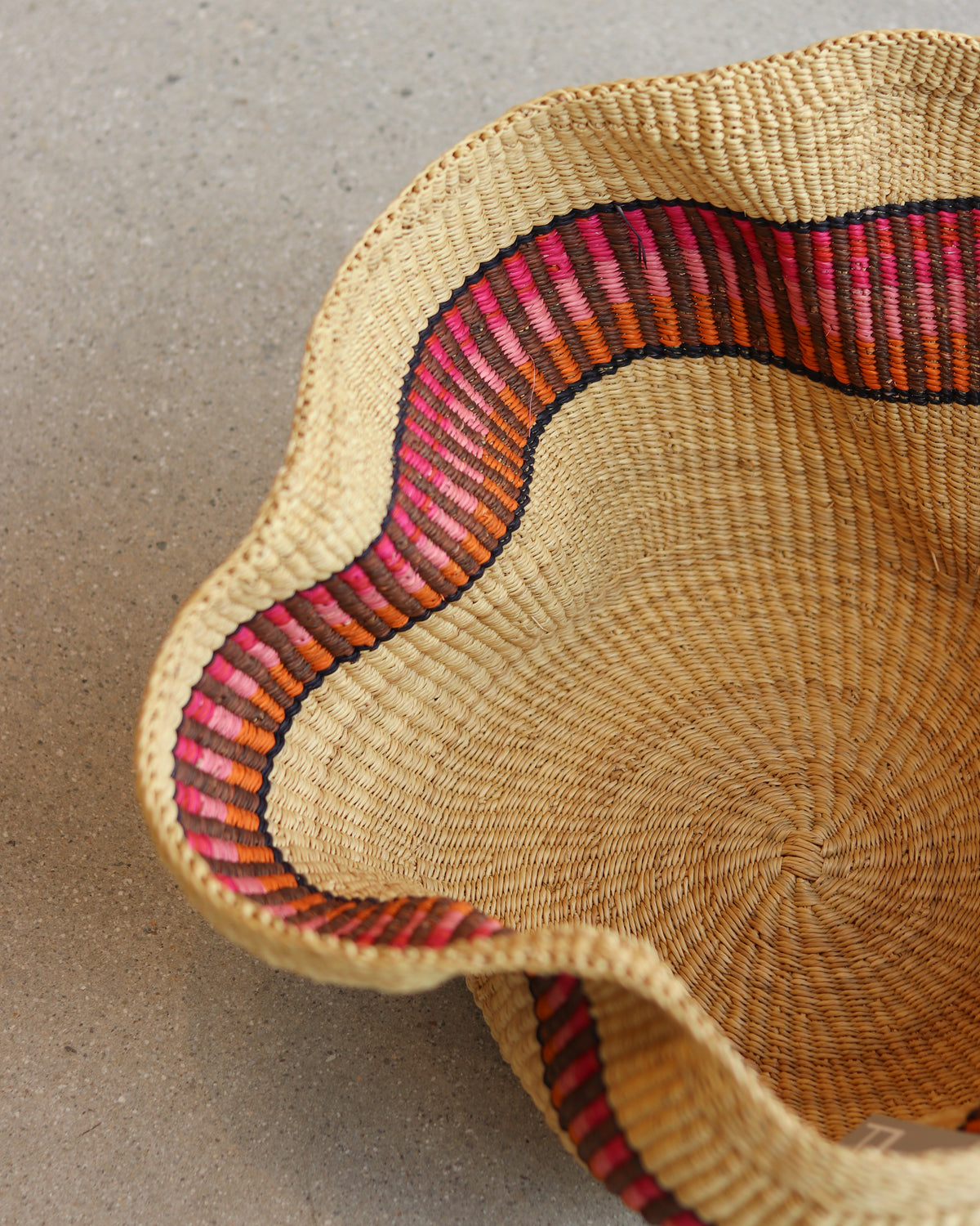 Medium Pakurigo Wave Basket